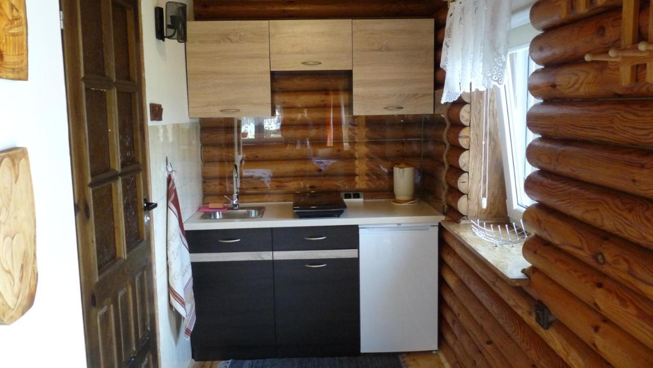 Domek W Ogrodzie Mragowo Bagian luar foto