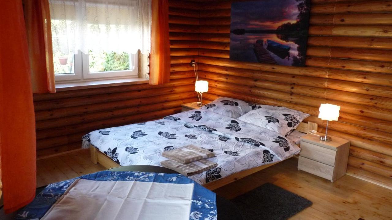 Domek W Ogrodzie Mragowo Bagian luar foto